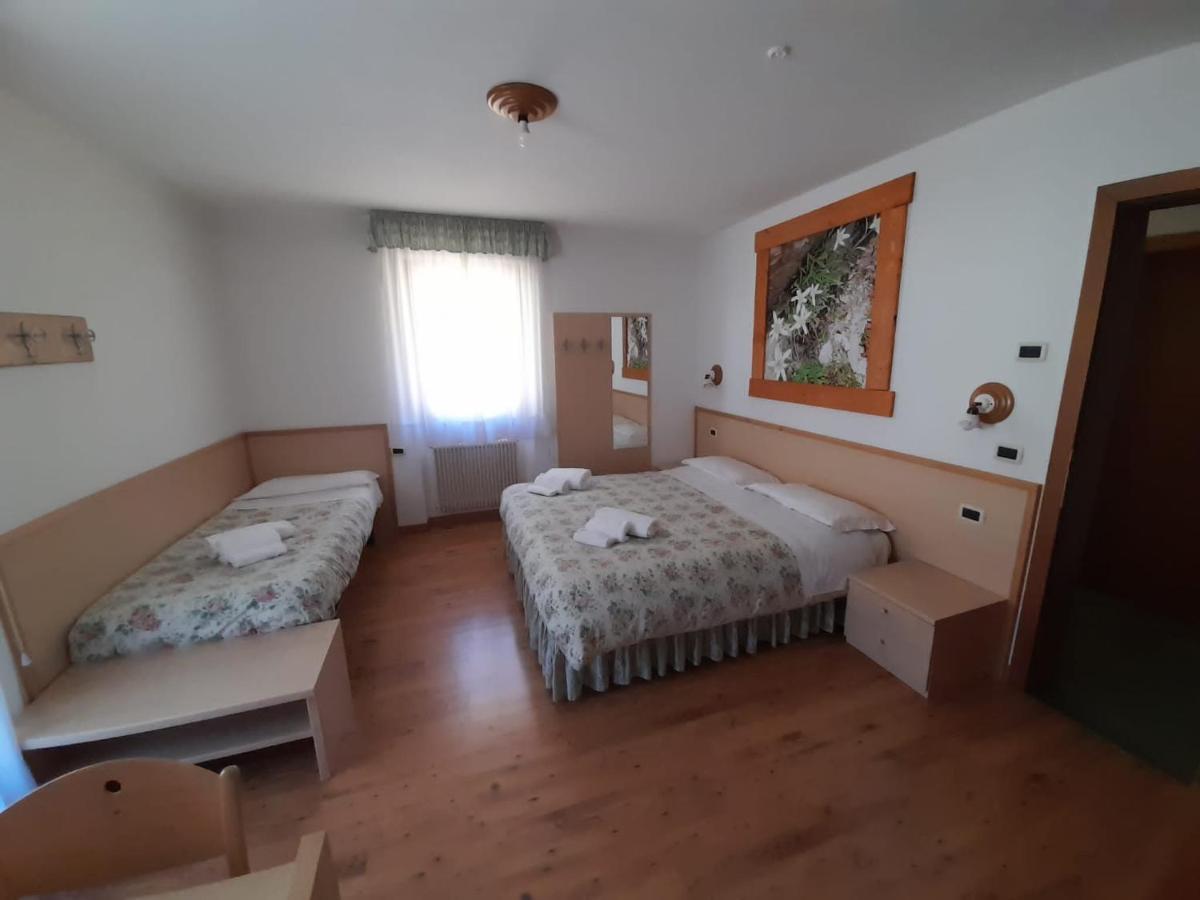 Hotel Garni B&B Maffei Pinzolo Esterno foto